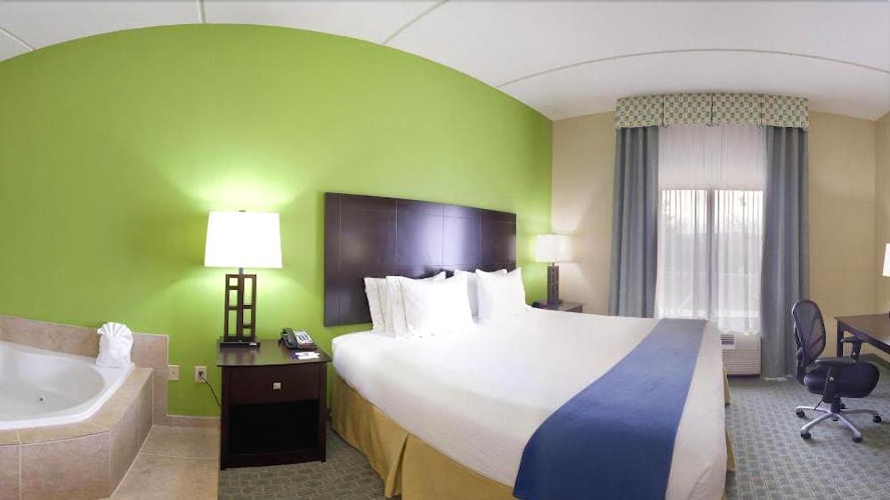 Holiday Inn Express Hotel & Suites Newport South By Ihg Dış mekan fotoğraf