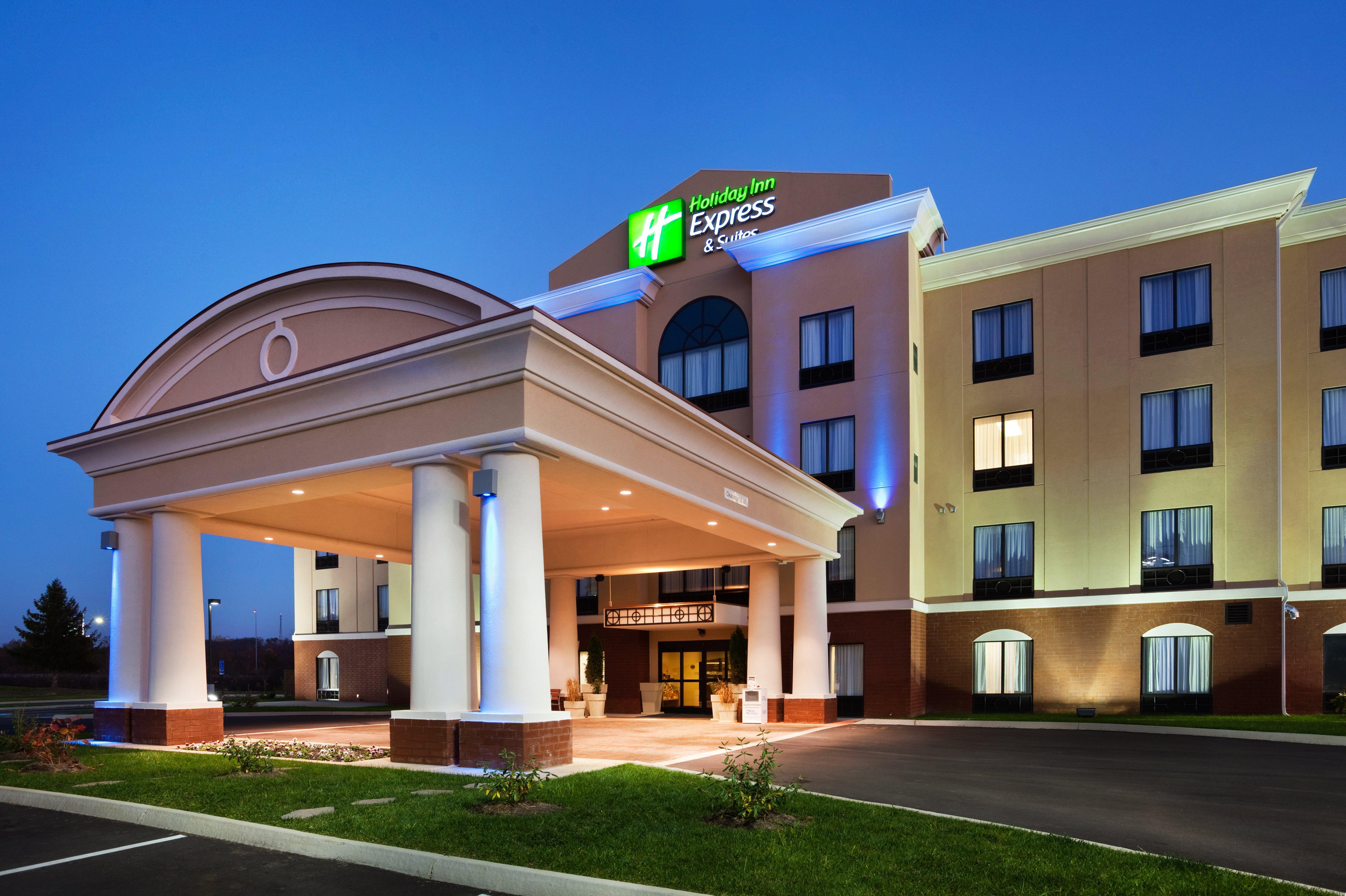 Holiday Inn Express Hotel & Suites Newport South By Ihg Dış mekan fotoğraf