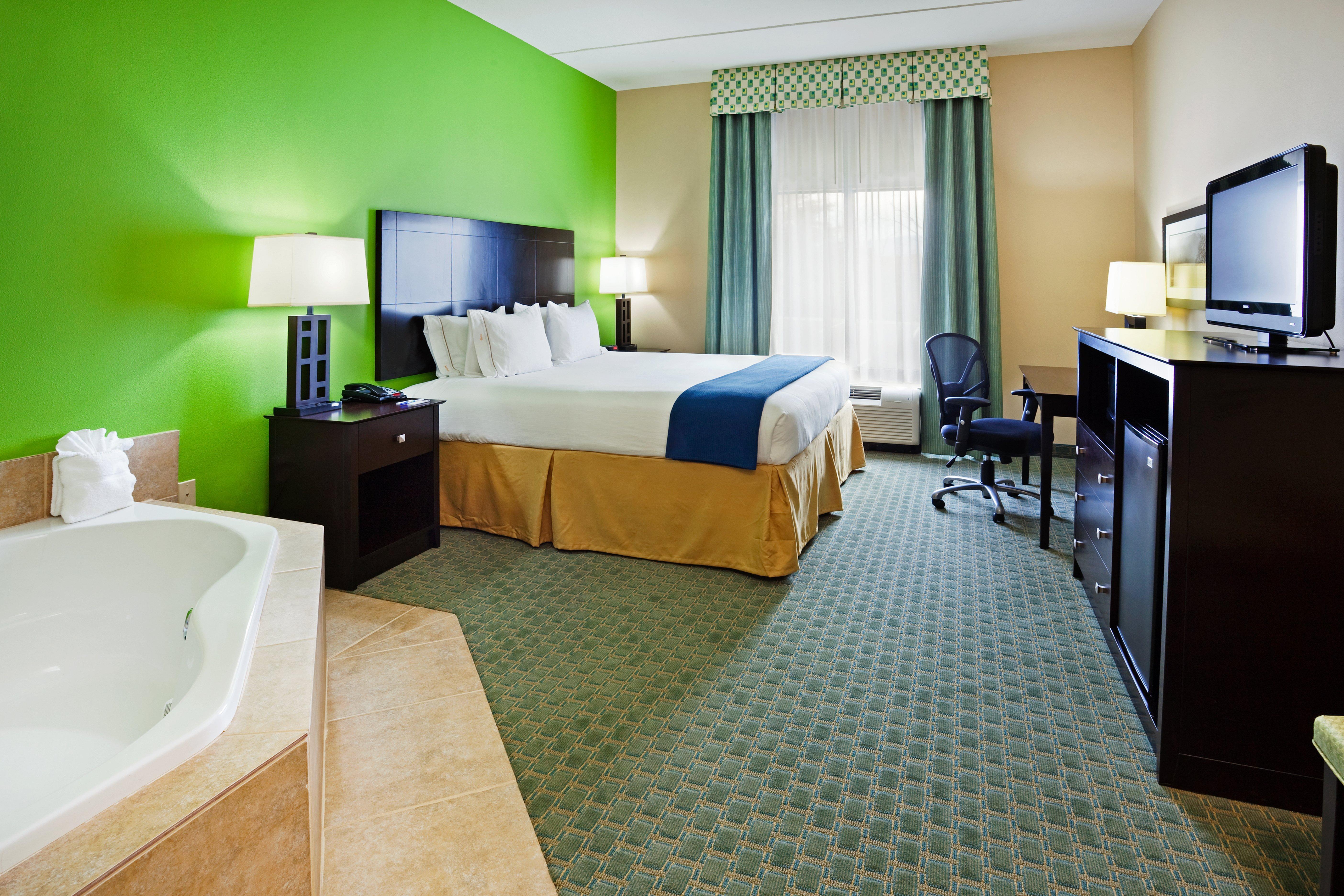 Holiday Inn Express Hotel & Suites Newport South By Ihg Dış mekan fotoğraf