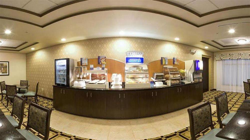 Holiday Inn Express Hotel & Suites Newport South By Ihg Dış mekan fotoğraf